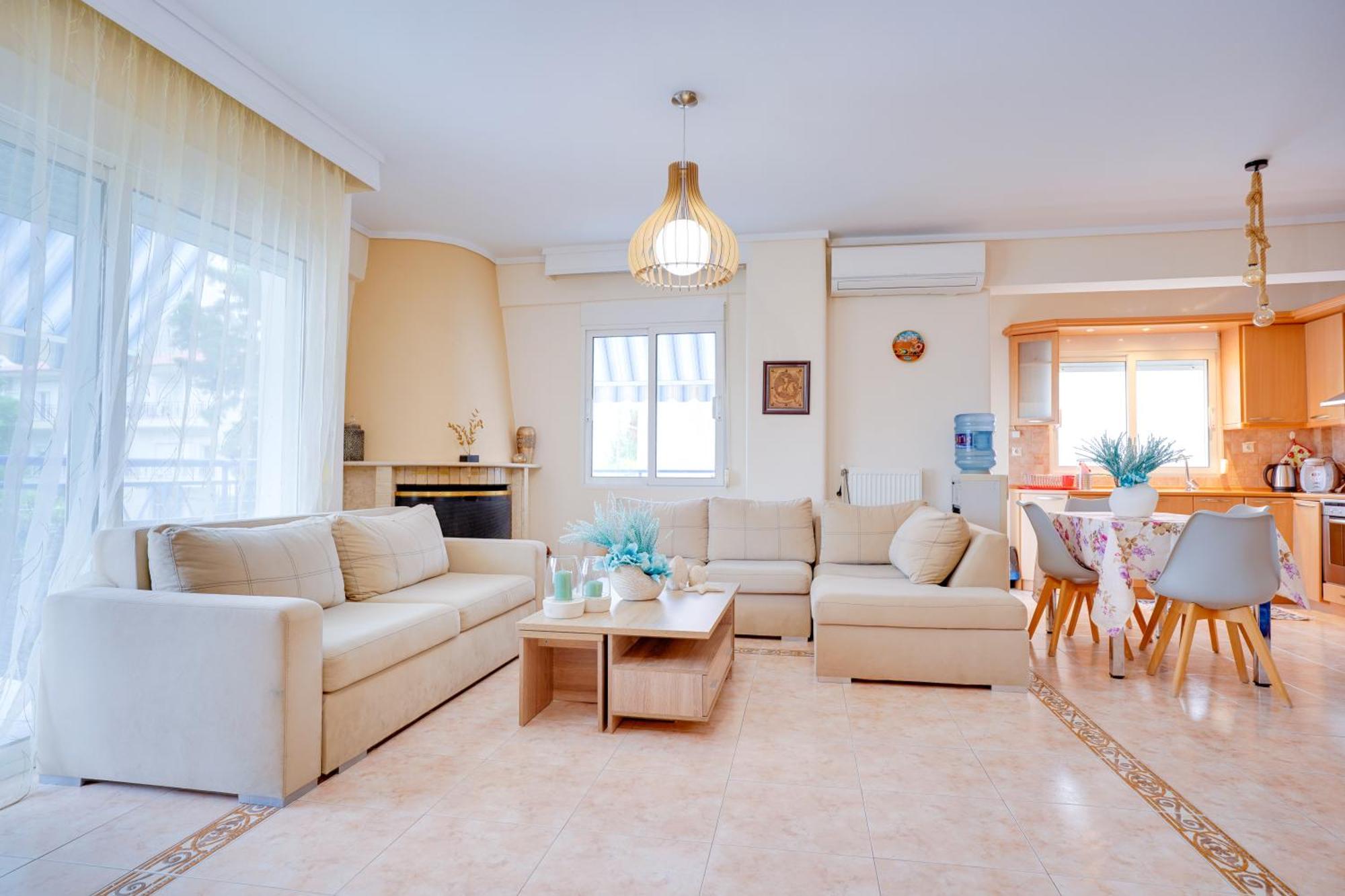 Lovely And Sunny Apartament 300M From Beach!! Peraia  Exterior photo